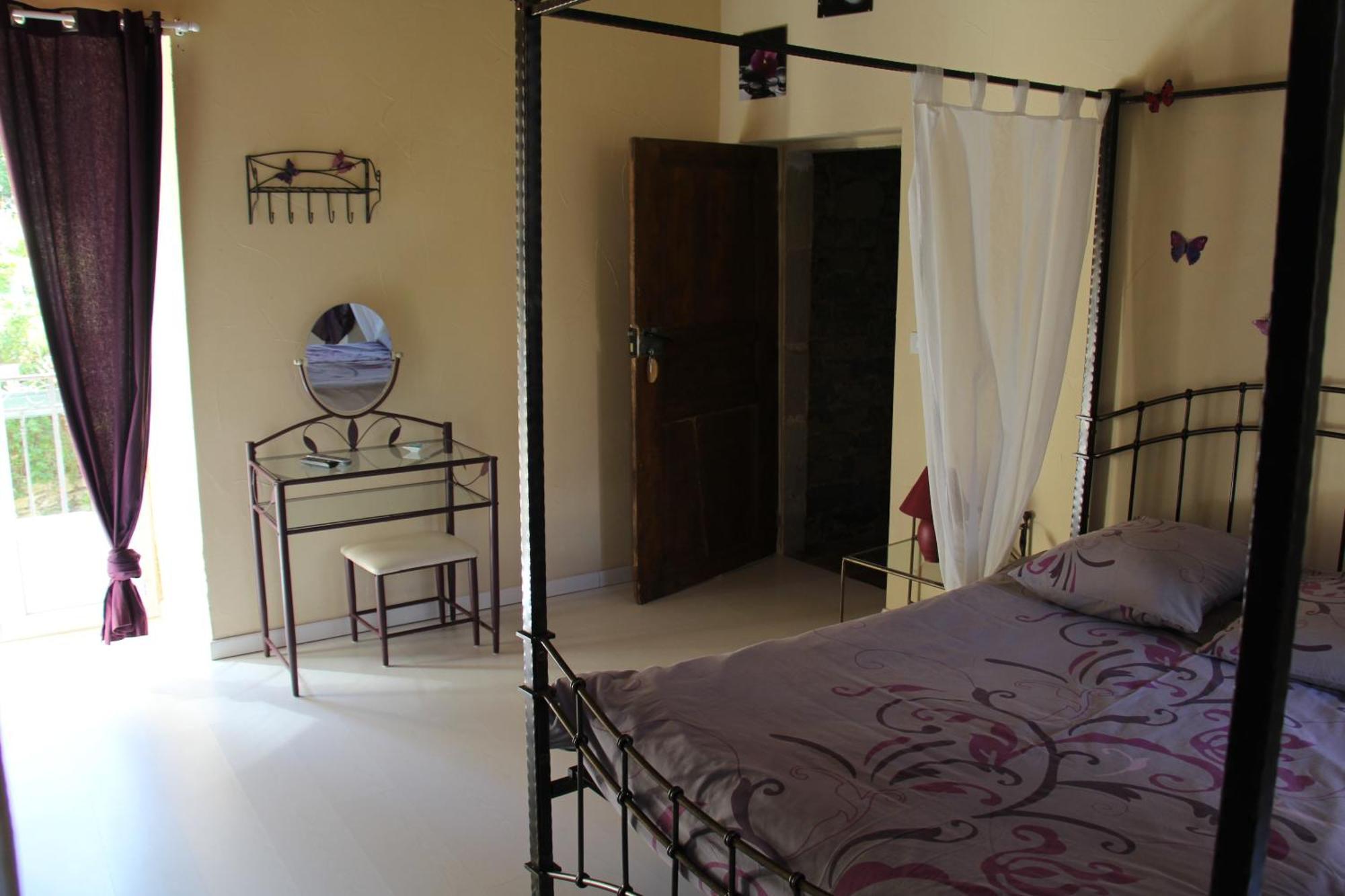 Domaine D'Alcapies Bed & Breakfast Saint-Jean-dʼAlcapiès Rom bilde