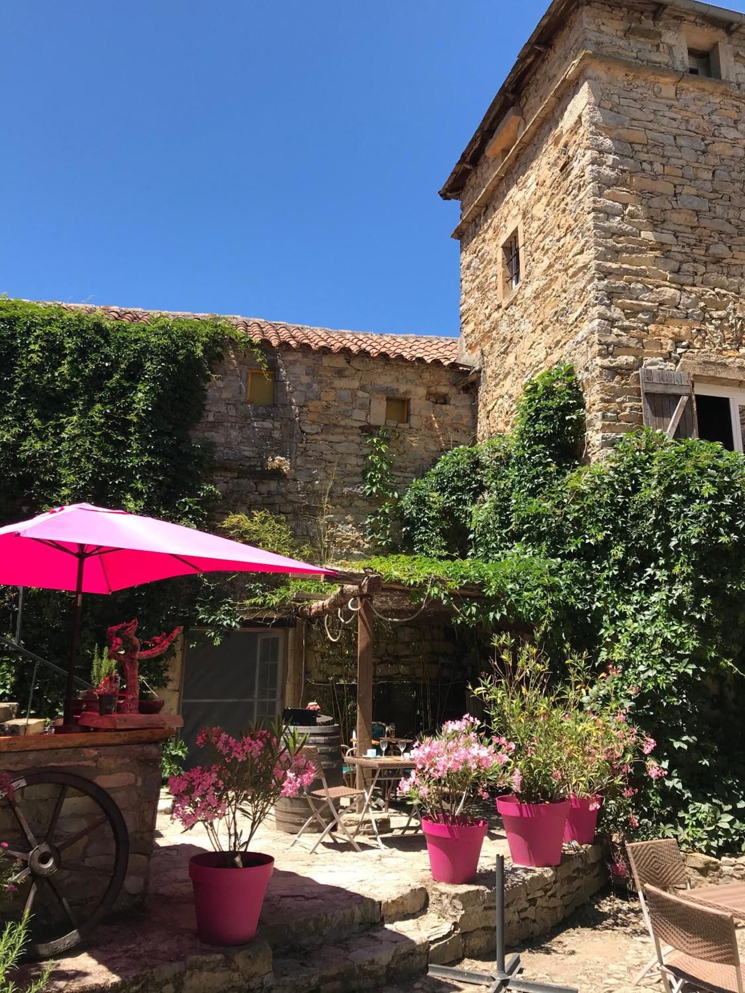 Domaine D'Alcapies Bed & Breakfast Saint-Jean-dʼAlcapiès Eksteriør bilde